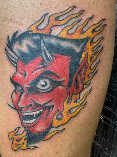 Red Kirin Tattoo - Estudio de tatuajes en Madrid - foto 2