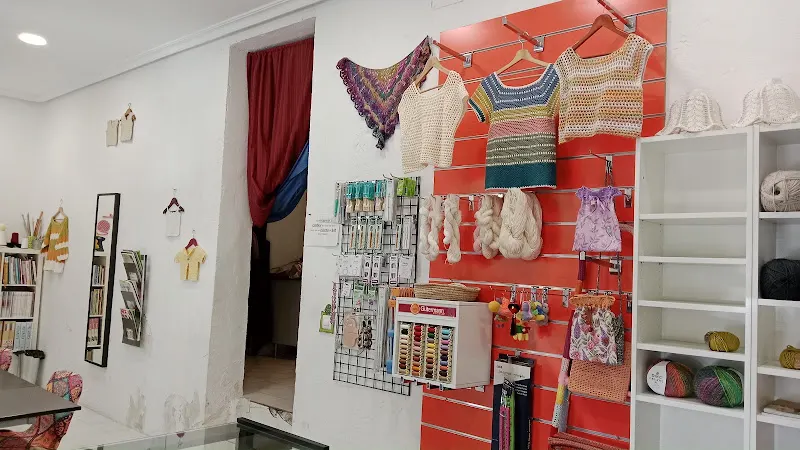 Artecrochet - Tienda de labores de punto en Madrid - foto 2