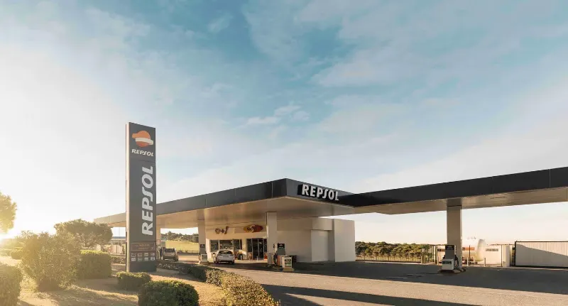 Punto de recarga eléctrica Repsol