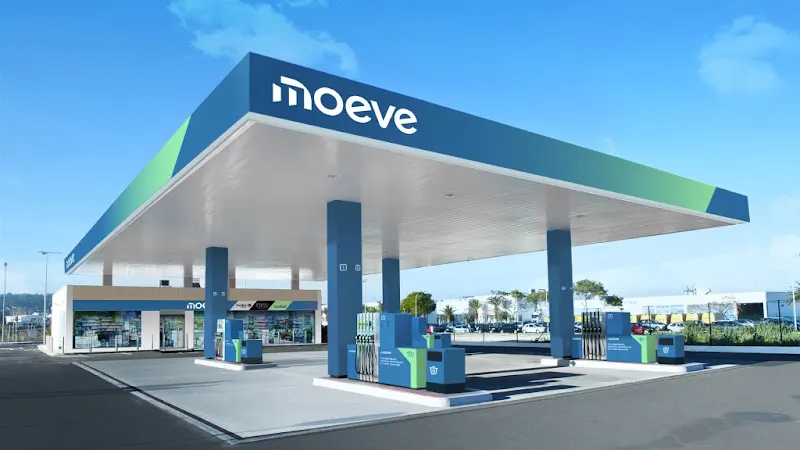 Estación de servicio Moeve - Gasolinera en Madrid - foto 2