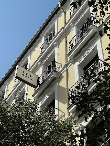 HOSTAL ARENAL MADRID - Madrid