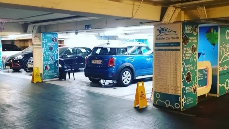 Lavadero de Coches Bubble Car Wash Parking Quevedo Lavado Detailing - Servicio de lavado de coches en Madrid - foto 2
