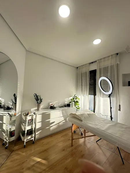 Alexa Guada Microblading Madrid