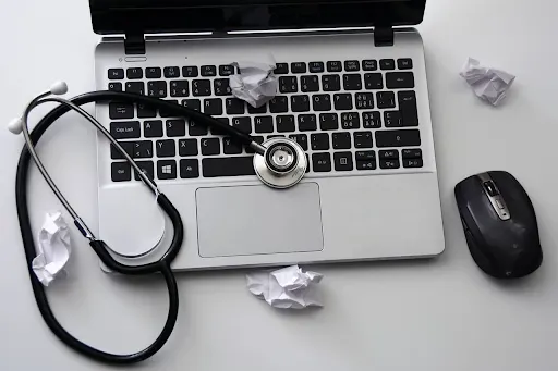 Grupo PC Plus Reparación de ordenadores Chamberí Informático a domicilio Chamberí Servicios informáticos Chamberí