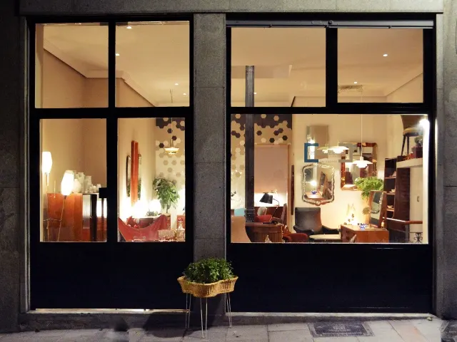 MidCentury - La Recova