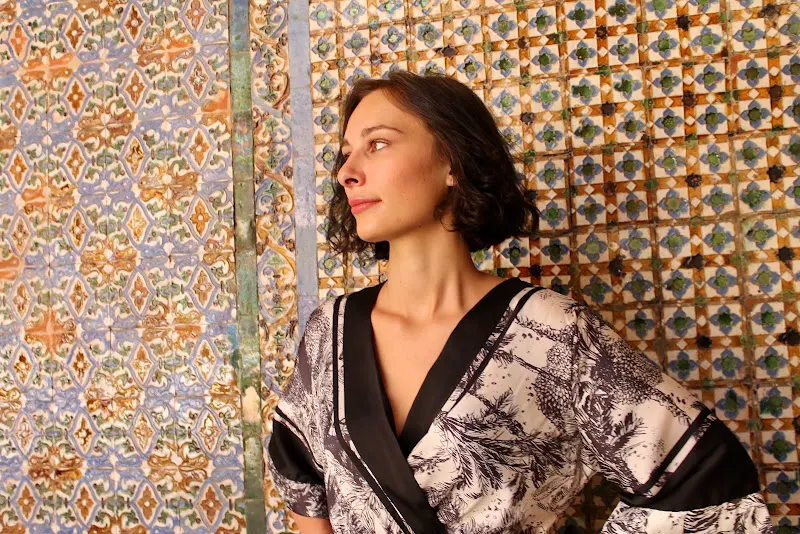 Julia Terapeuta Holística, Naturópata, Iridóloga, Masajista Energética
