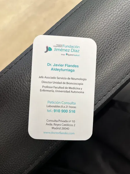 Consulta Neumología Dr. Flandes