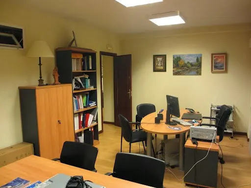 Centro enfermedades y especialidades neurologicas Dr Molina Arjona - Madrid