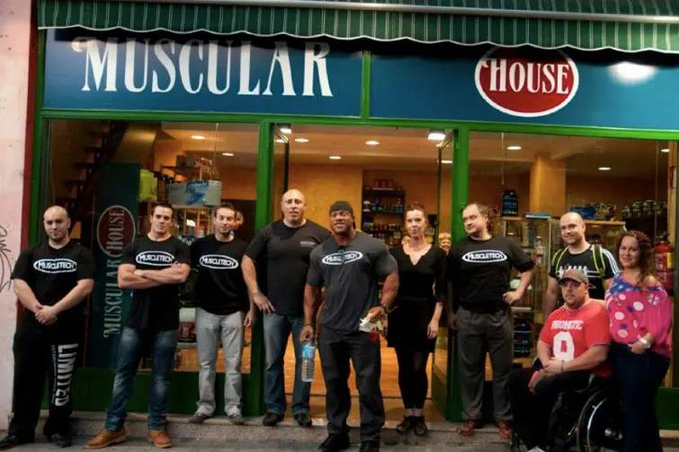 Muscular House