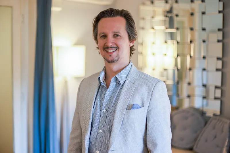 FABRICE LEFEVRE INSTITUTE OSTEOPATA POSTUROLOGO MADRID - Madrid