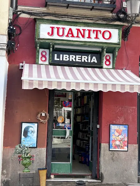 Almoneda Juanito Librería