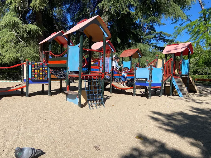 Área infantil - Parque infantil en Madrid - foto 2