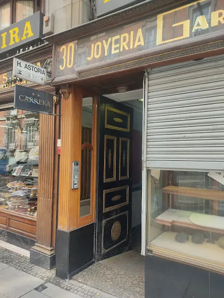Hostal Carrera