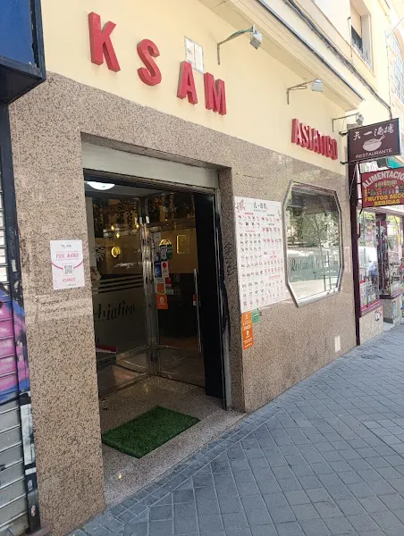 Asiático Ksam - Madrid