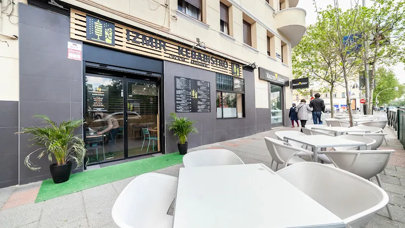 Izmir Kebabistró Halal - Madrid