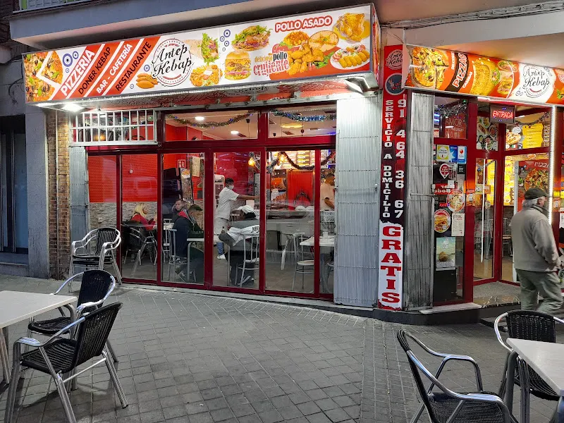 Antep Kebap Lucero “Tradición en cada bocado.” - Madrid