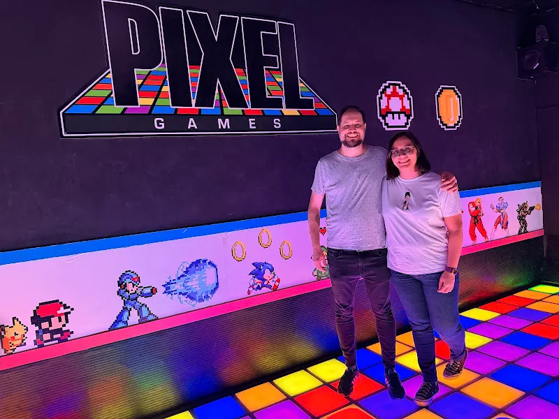 Pixel Games: El Suelo es Lava. Arcade XP by Experiencity