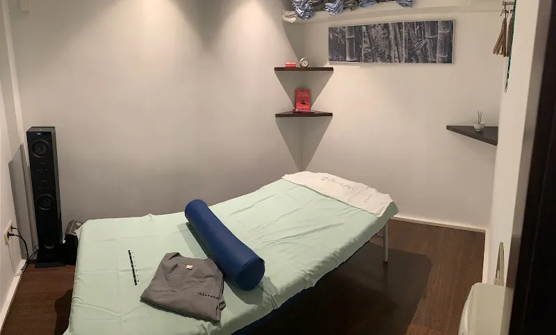 Shiatsu Yasuragi
