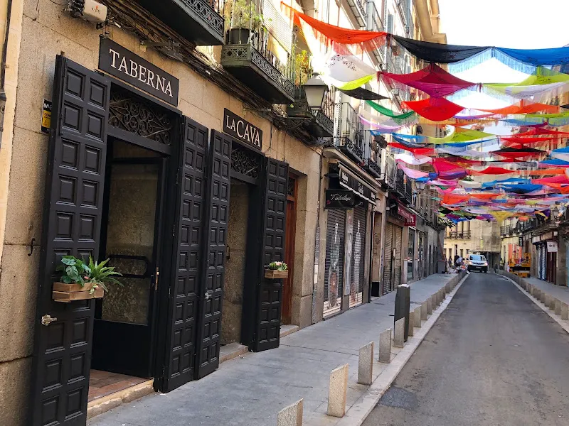 Taberna LA CAVA