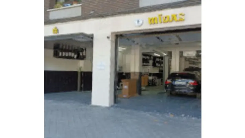 Midas MADRID/Menéndez Pelayo - Madrid