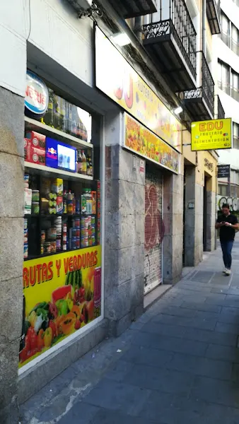 Frutería y alimentación latina Edu