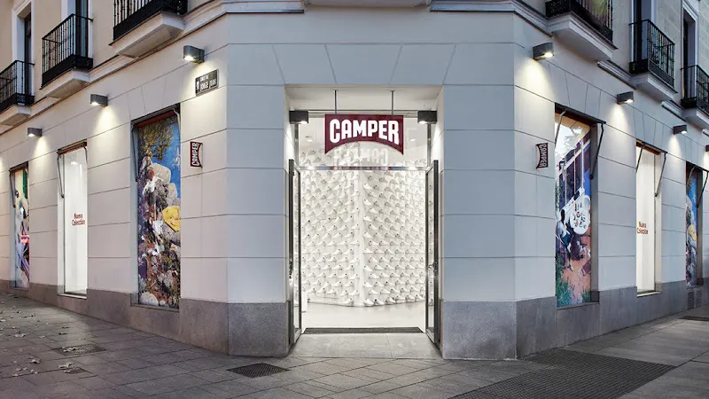 Camper Serrano