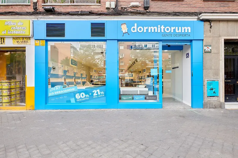 dormitorum Usera Madrid Río