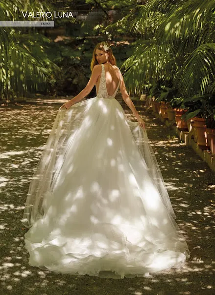 Valerio Luna. Madrid - Vestidos de novia y fiesta