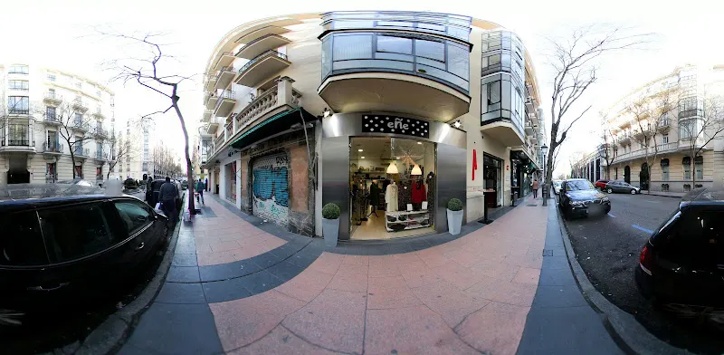 Tienda de ropa y complementos Eñe