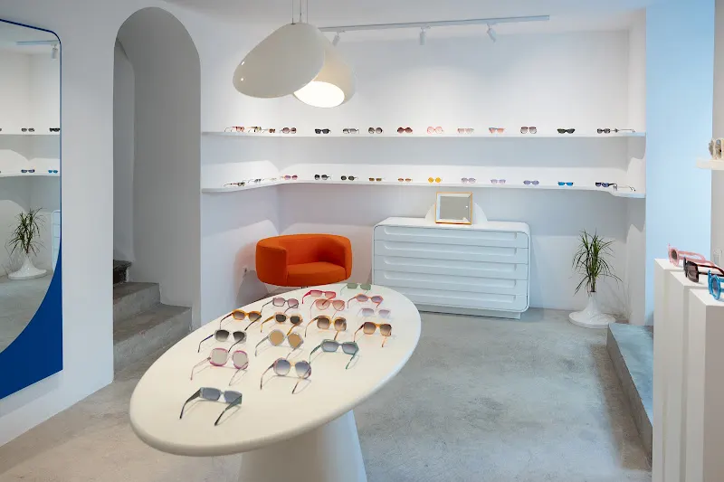 Gafas Galore Showroom - Tienda de accesorios de moda en Madrid - foto 2