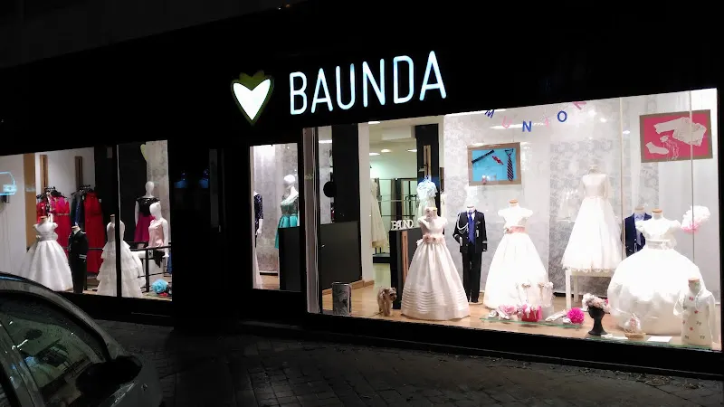 BAUNDA – Vestidos de Comunión, Novia e Invitada en Madrid - Madrid