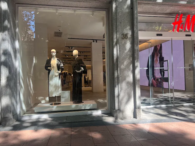 H&M