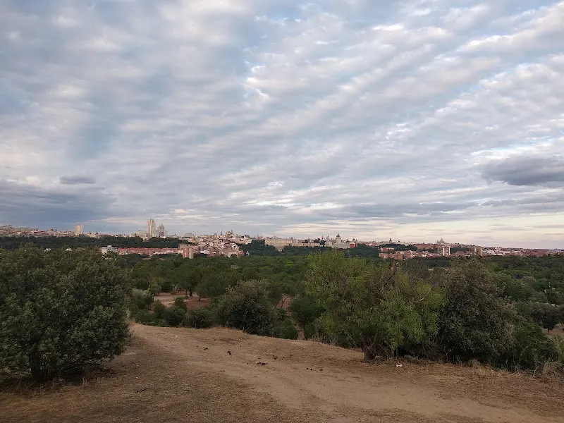 APLICACIONES TOPOGRÁFICAS Y GEODÉSICAS S.L.. - Madrid