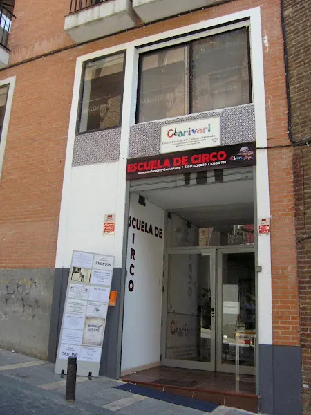 Sala Charivari y Escuela De Circo Charivari