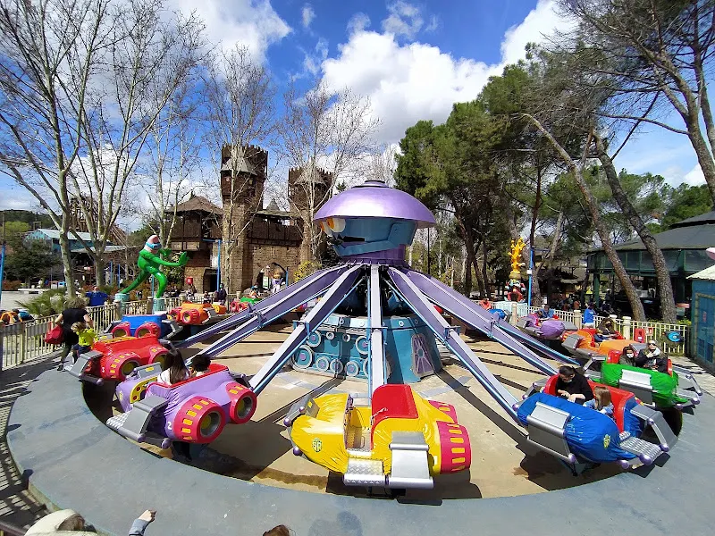 Hero Spin - Parque de atracciones en Madrid - foto 2
