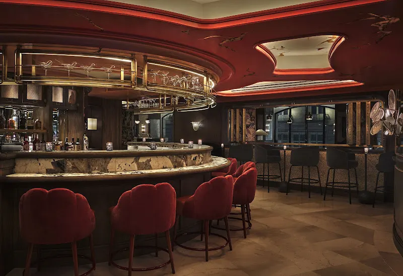 Isa Restaurant & Cocktail Bar
