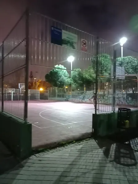 Pista Deportiva Pirala