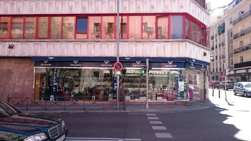 Luisipo Tienda De Maletas - Madrid