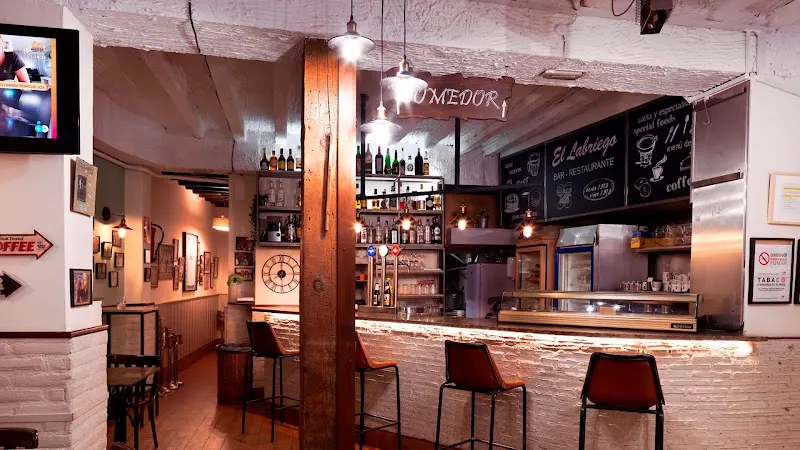 Restaurante El Labriego | Cocina madrileña en el centro de Madrid - Madrid