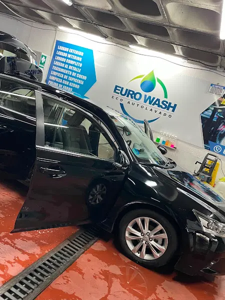 LAVADERO DE COCHE A MANO EUROWASH