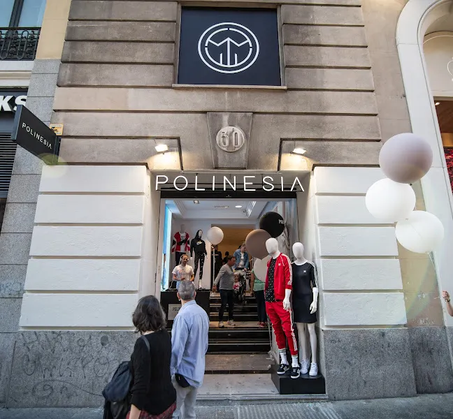 Tienda de ropa Urbana Polinesia Gran Via