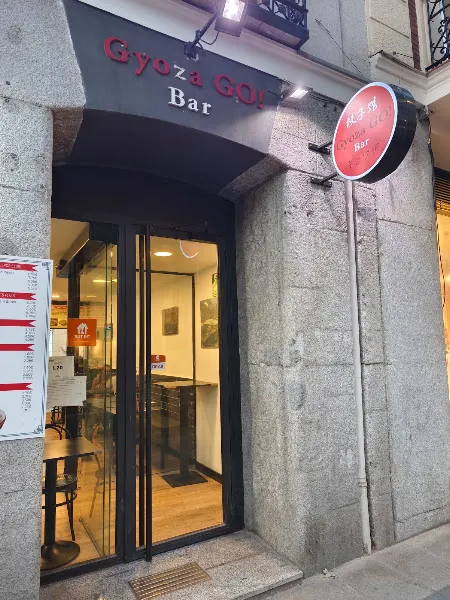 Bar Gyoza Go! - Restaurante chino en Madrid - foto 2