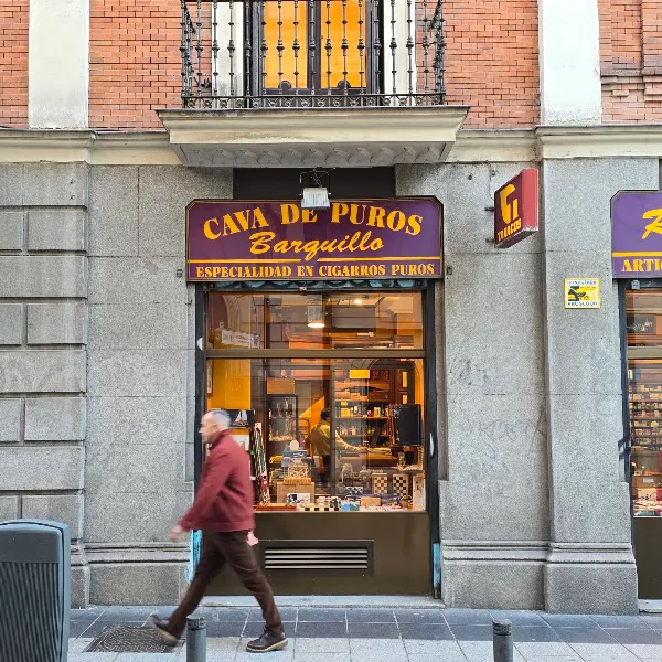 Estanco Cava de Puros Habanos Barquillo