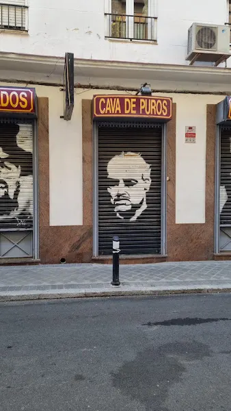 Estanco Cava de puros Cardenal Cisneros
