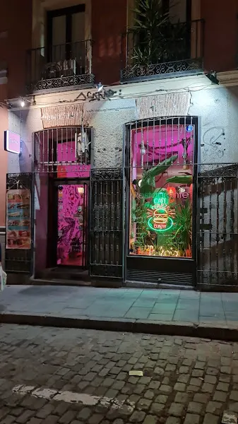 Arepas Choroni - Restaurante Venezolano - Bar - Café
